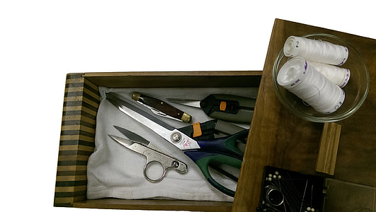 black handles shears thumbnail