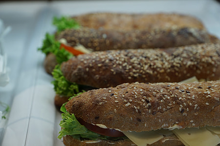 ham and cheese in bun thumbnail