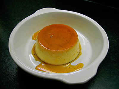 creame caramel on white bowl thumbnail