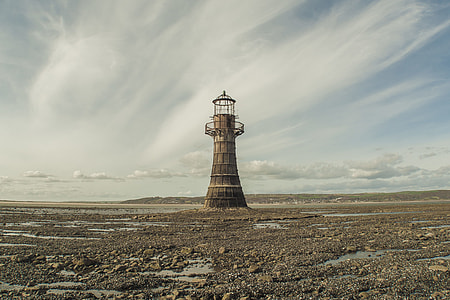 beige lighthouse thumbnail