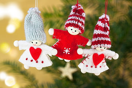three crochet dolls thumbnail