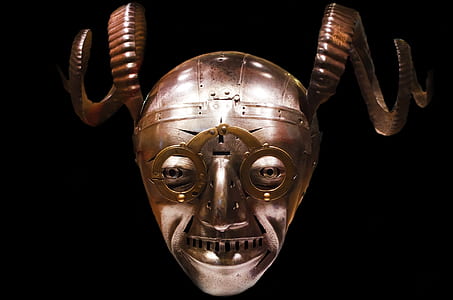 brass-colored mask thumbnail