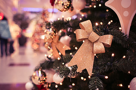 Christmas Shopping thumbnail
