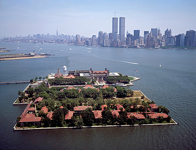 aerial photo of New York City thumbnail