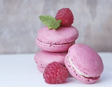 three strawberry macarons thumbnail
