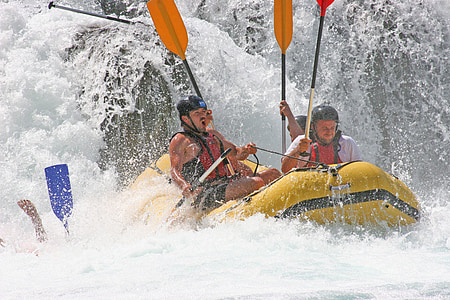 four men on inflatable boat thumbnail