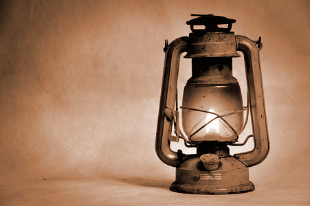 kerosene lamp thumbnail