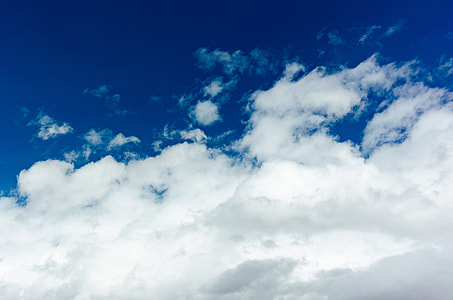 Clouds in the sky thumbnail
