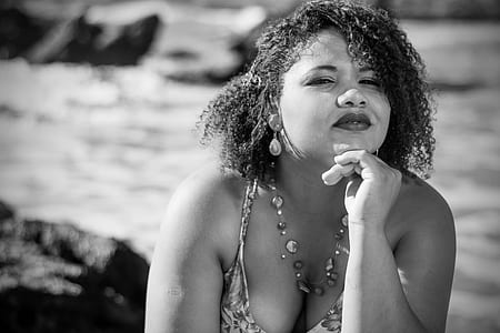 grayscale photo of woman thumbnail