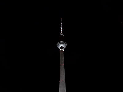 CN Tower thumbnail