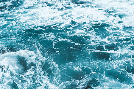 teal body of water thumbnail
