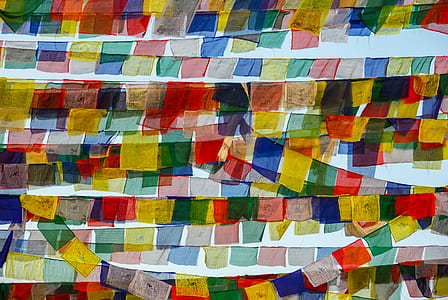 assorted-color banting close-up photography thumbnail