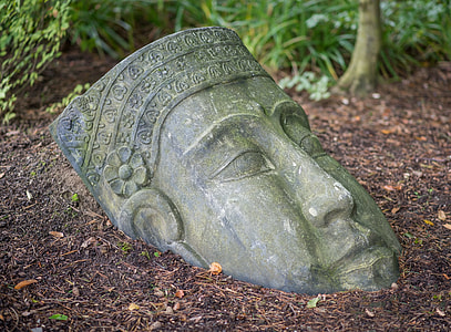buddha headbust thumbnail