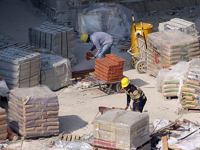 two men on worksite thumbnail
