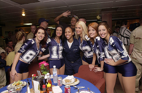 Cheerleaders, Dallas Cowboys thumbnail