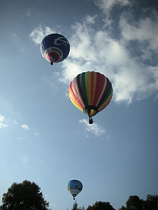 Worldwide, Hot-Air Ballooning thumbnail