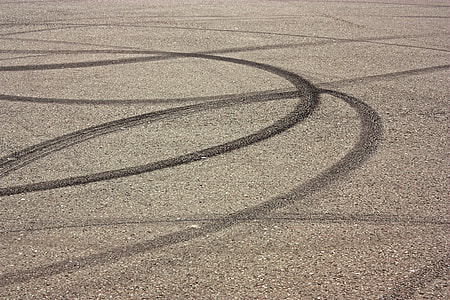 gray concrete road thumbnail