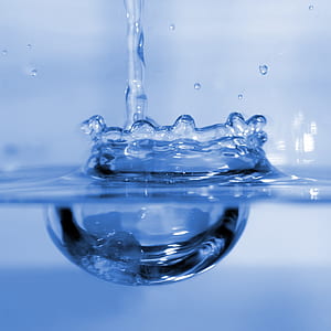 water splash from flowing water thumbnail