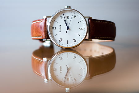 round silver-colored Rider displaying at 2:12 thumbnail