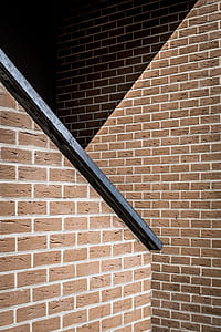 brown brick wall thumbnail