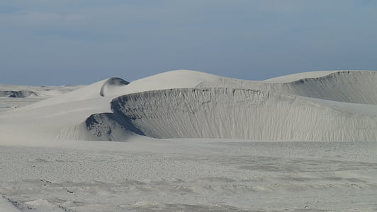 gray desert thumbnail