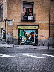 Mendital Del Alamillo Store Facade thumbnail