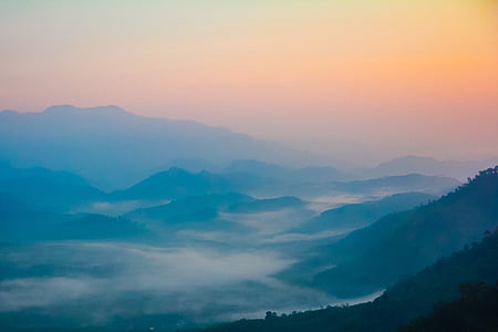 landscape photo of blue mountains thumbnail