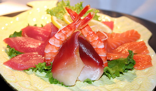seafood with vegetable and lemon thumbnail