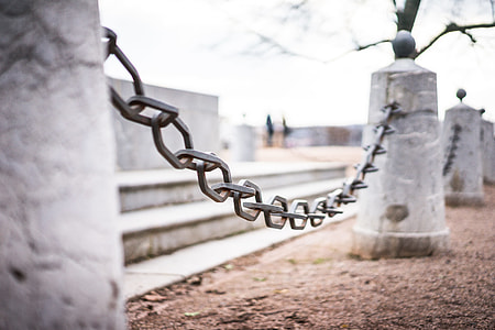 Iron Chain Around Historic Monument thumbnail