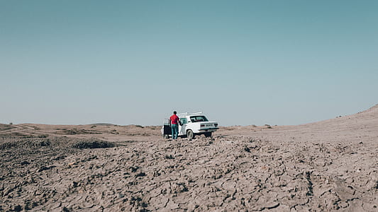 person standing beside Tofas Sahin on dirt road thumbnail