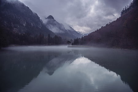 photo mountain covered with fogs thumbnail