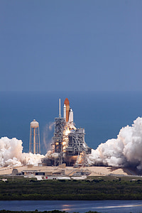 spacecraft launching off pod thumbnail