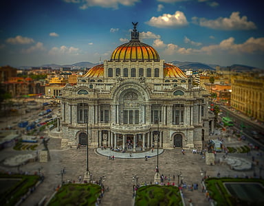 white and yellow cathedral thumbnail