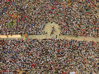 crowd of people thumbnail
