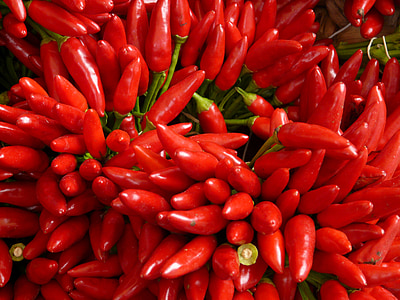 bunch of bird's eye chili thumbnail