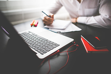 Entrepreneur Working on his MacBook thumbnail