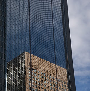 building reflection on building windows thumbnail