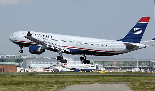 Sairways taking off thumbnail