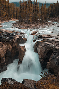 waterfalls illustration thumbnail