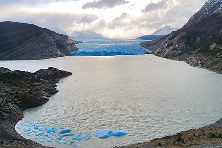 aerial photography of body of water during daytime thumbnail