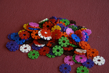 assorted-color plastic bread locker lot thumbnail