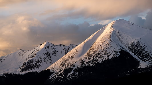 mountain coated snow thumbnail