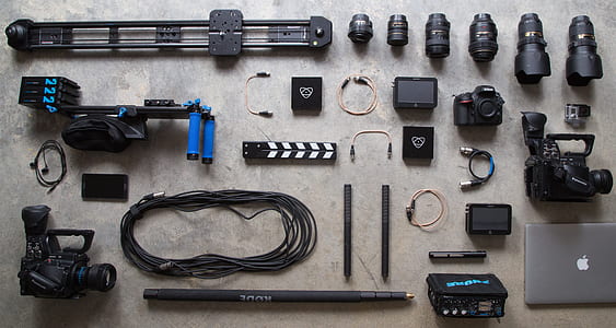 black CSLR camera parts thumbnail