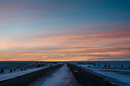 landscape photo of road thumbnail