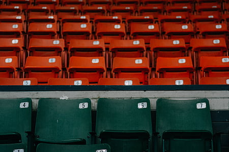 green and red chair lot thumbnail