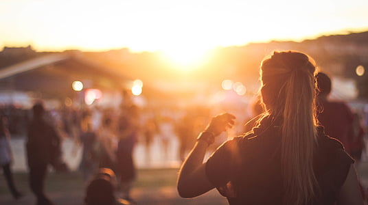 woman standing during sunse thumbnail