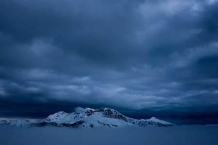 snow covered mountain thumbnail