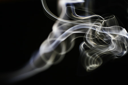 close up photography of white smoke thumbnail