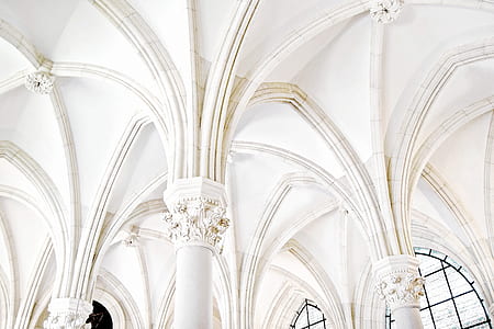 white ceiling thumbnail
