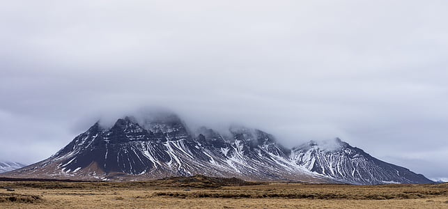 landscape photo of mountain thumbnail